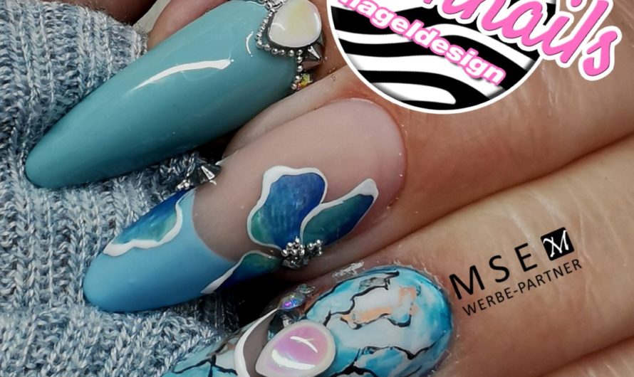 Spitze Mandel mit blauem Allerleidesign