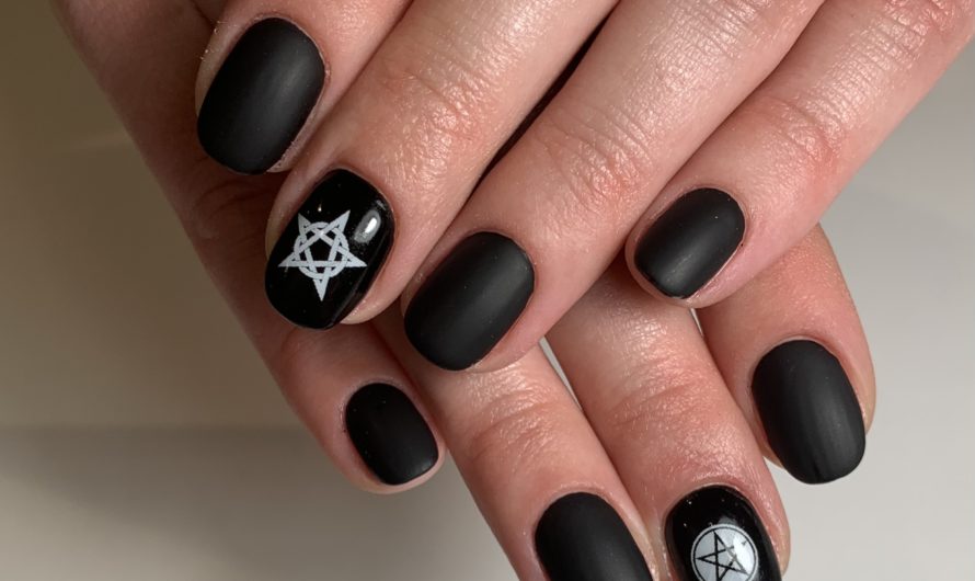 Die fabelhafte 082 Schwarz Matt ❤️