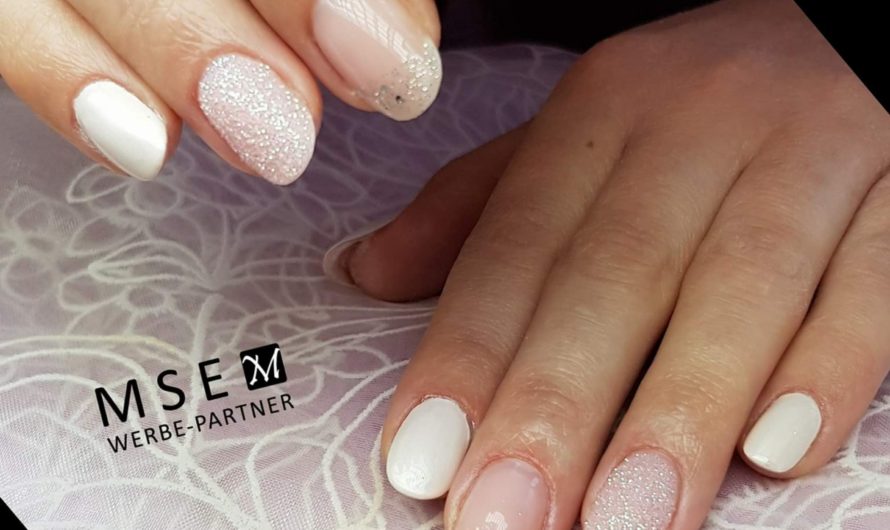 Helles Beige mit dezentem Glitter