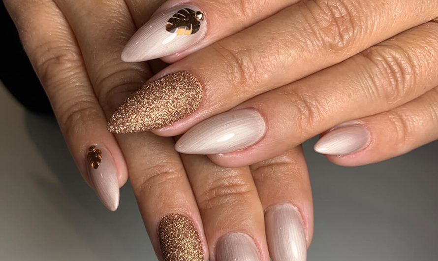 Beige und Glitzer
