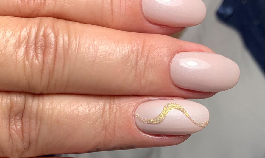 Beige mit blausilbernen Perlglanz