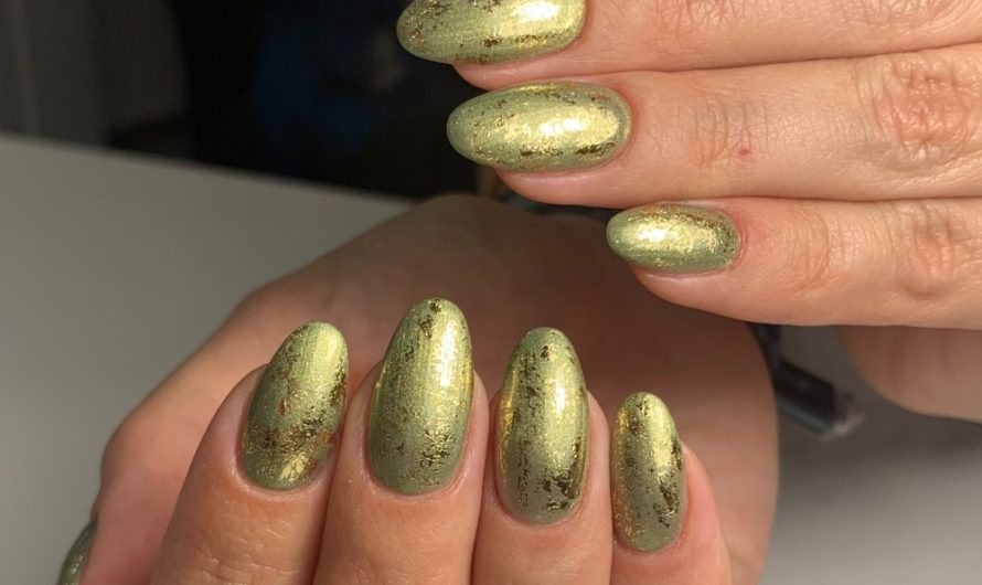 Herbstlich hell ☀️🍁 schimmerndes Hellgrün #033 mit Goldfolie