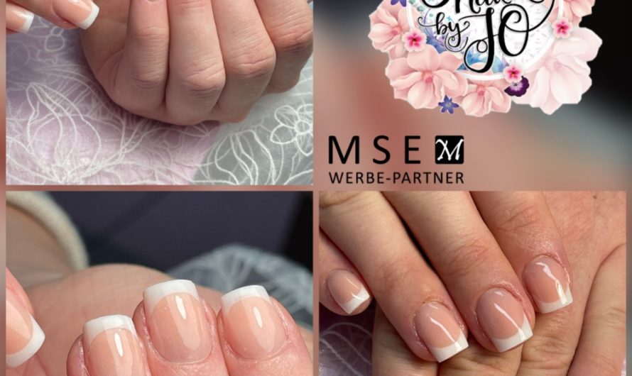 Acryl Modellage mit Extension Pink und einer Mischung aus Soft white und White Powder