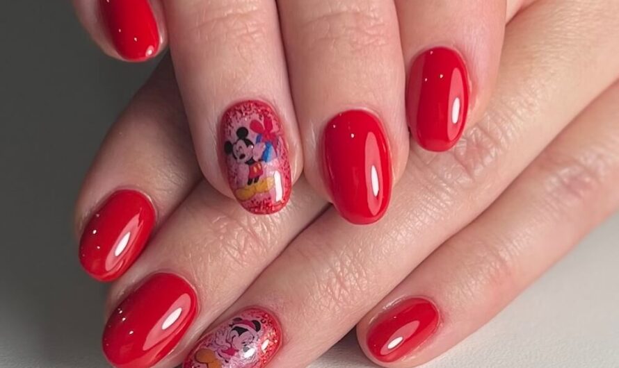 Weihnachtsrot mit Mickey