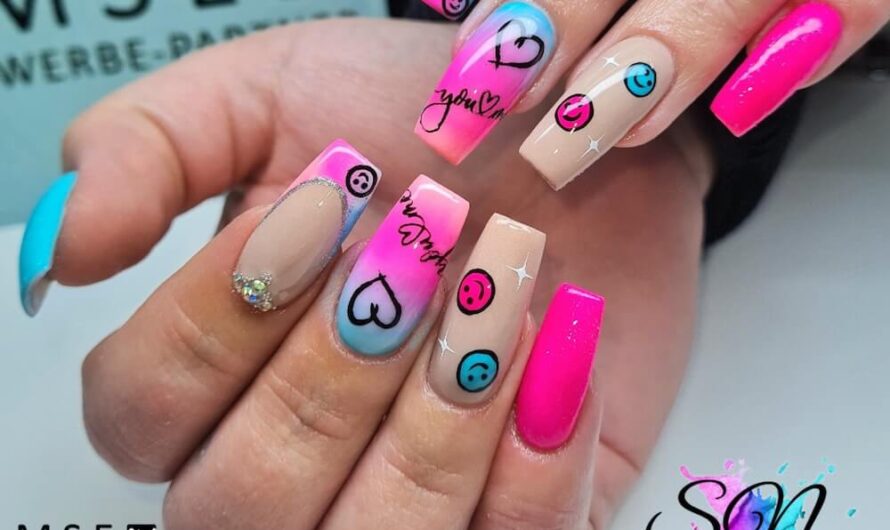 Smiliey Nails